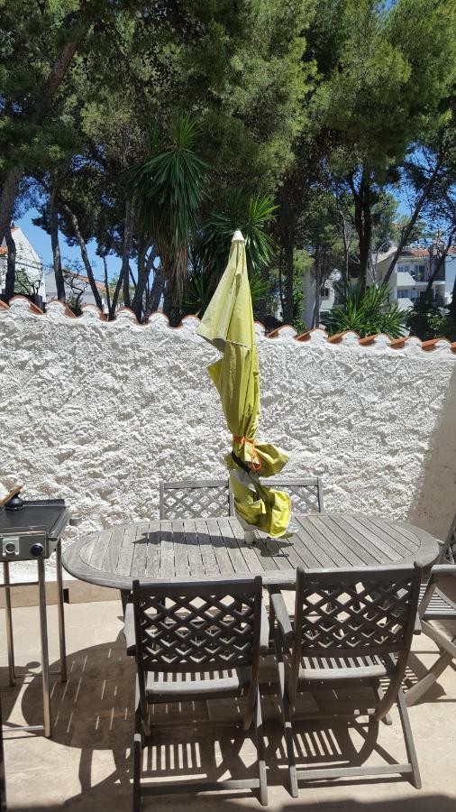 Semi-Detached Adosado Con Encanto -130 M2 - Wifi 600 Mb - Piscina Comunitaria - Patio Privado Torremolinos Luaran gambar